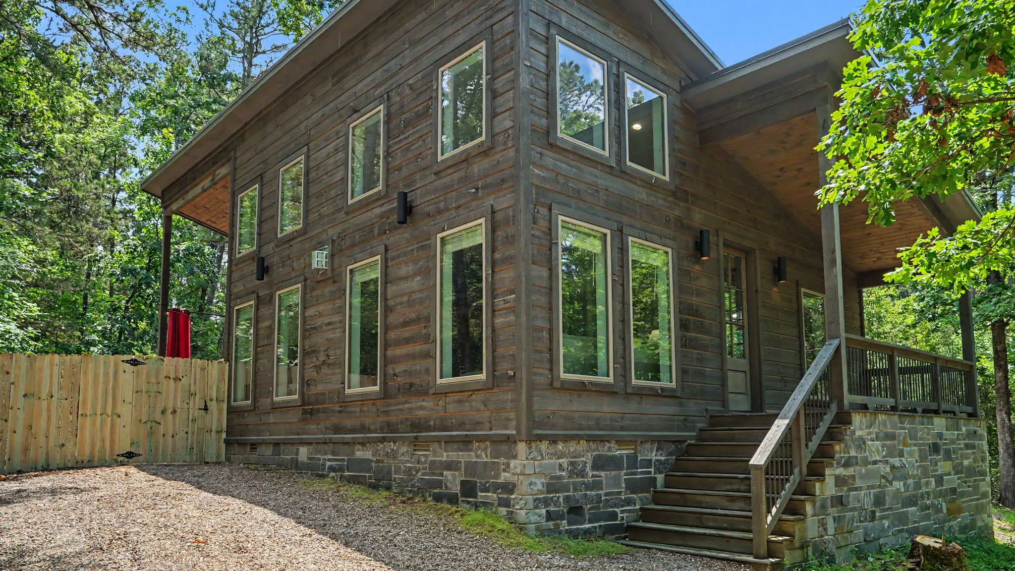 Woodland Retreat — Broken Bow — photo 6