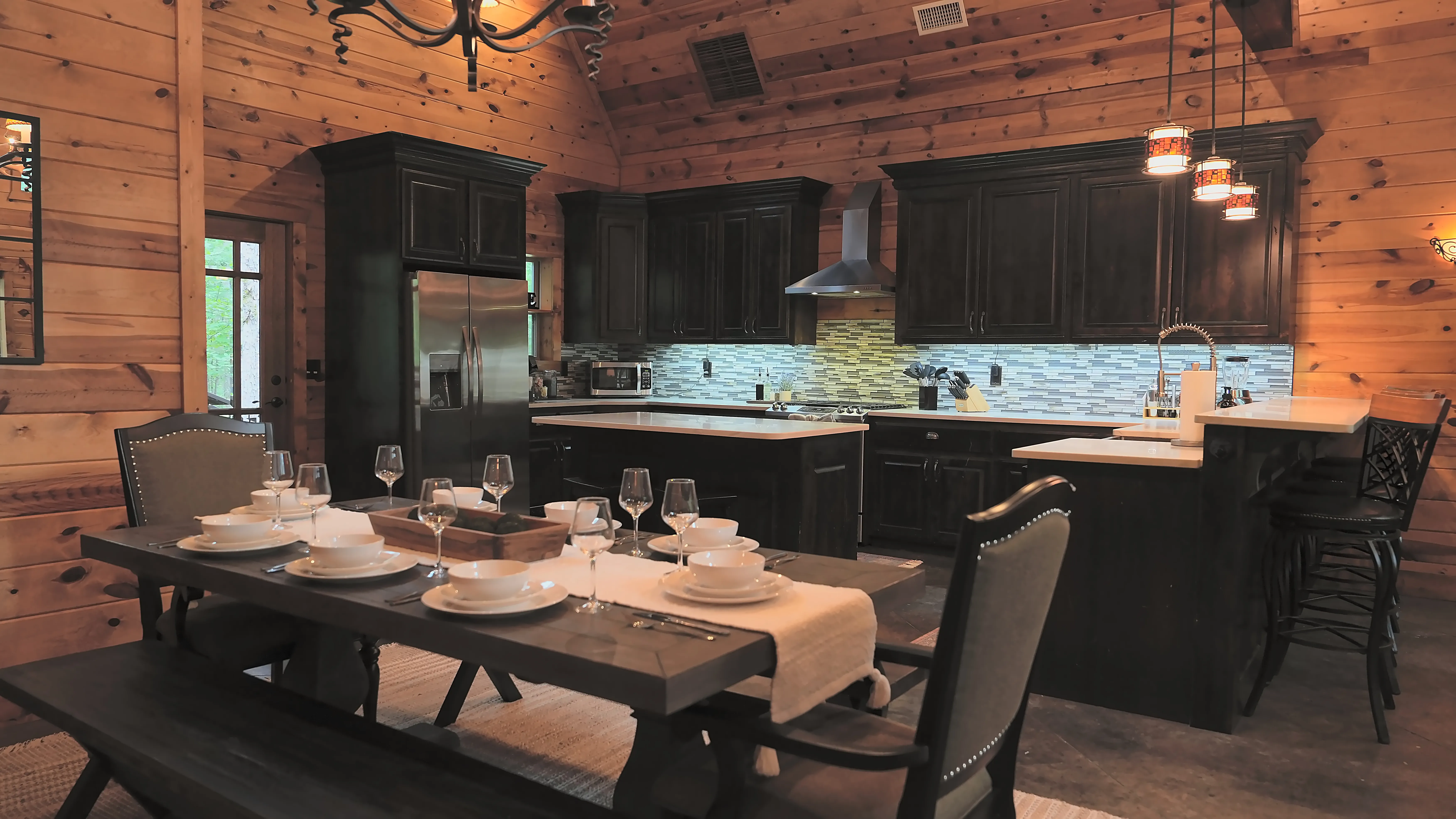 Group Lodge — Hochatown — photo 3